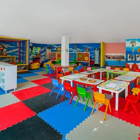 Otel Justiniano Deluxe Okurcalar