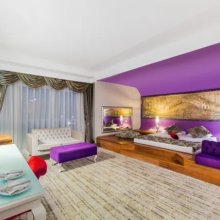 Justiniano Deluxe Otel