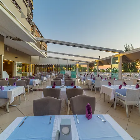 Justiniano Deluxe Otel 5*